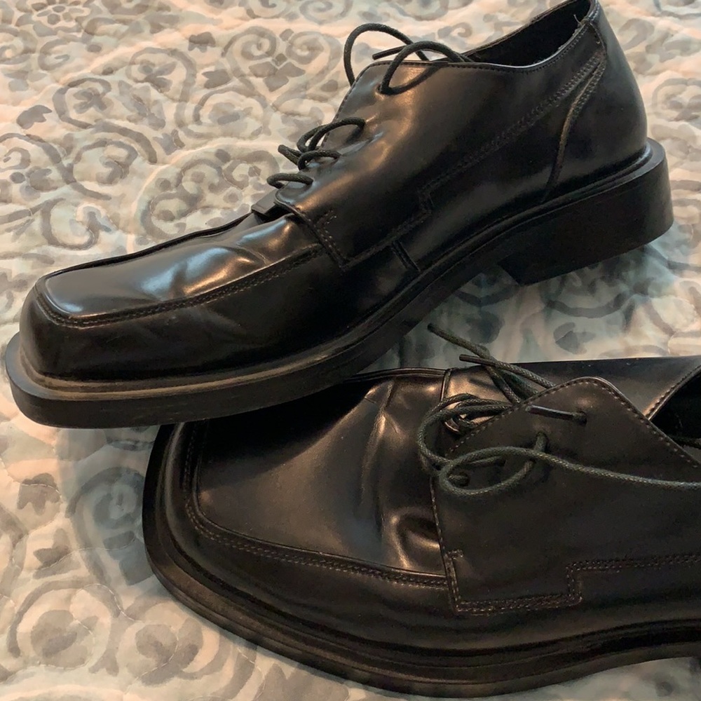Men’s dress shoes - Picture 5 of 5